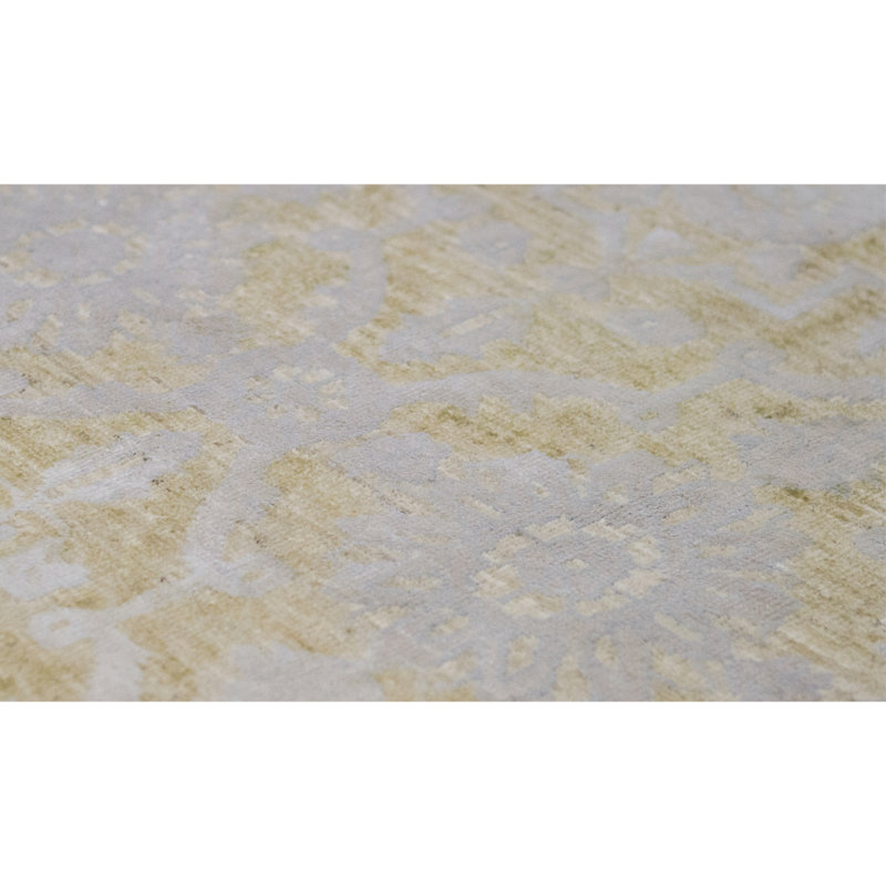 Ziegler Hand-Knotted High-Quality Gold Area Rug