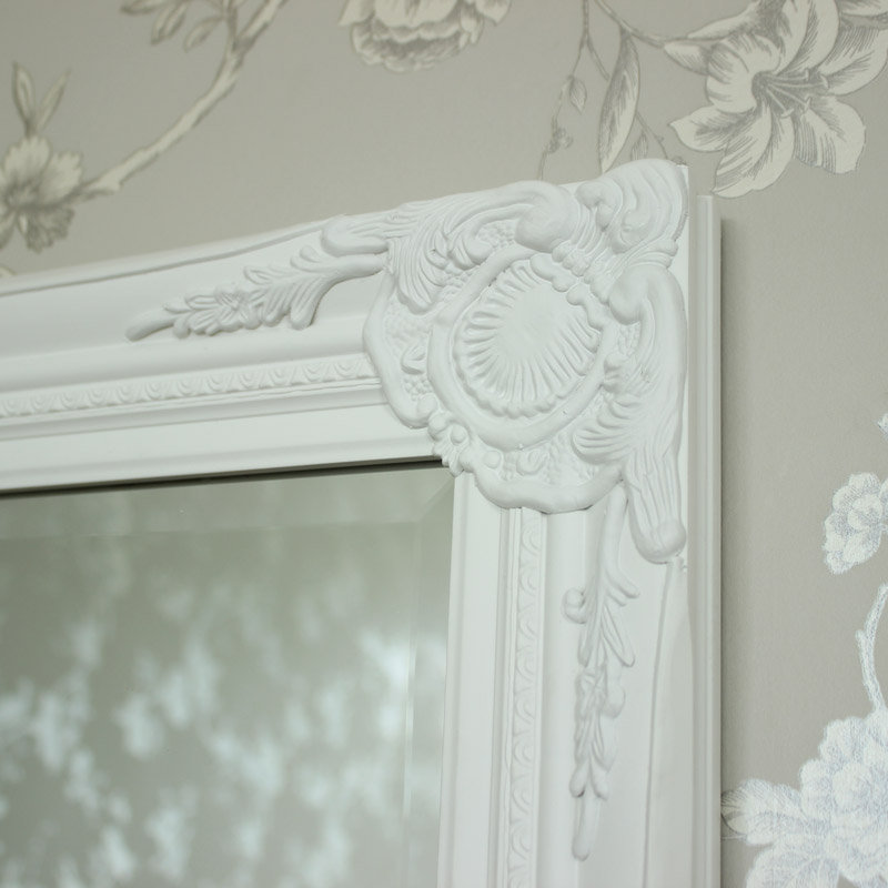 Classie Wall Mirror, White