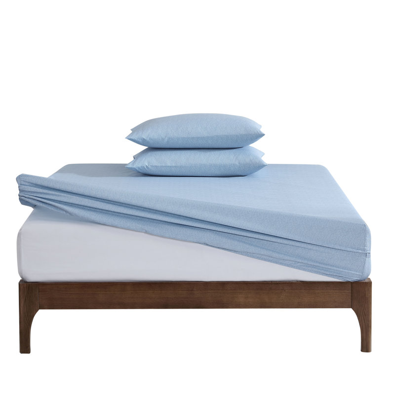 Aqua Sky Queen Microfiber 3-Piece Sheet Set with Pillowcases