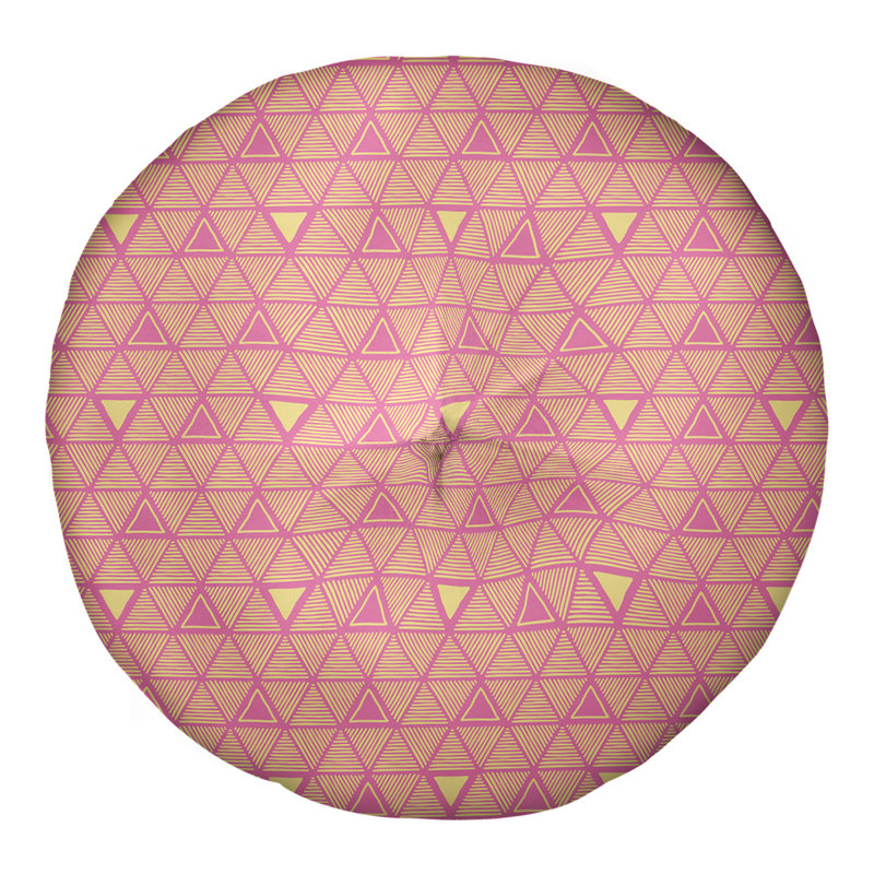 Coussin de sol classique à motif de triangles dessinés à la main, 30 po x 30 po, Rose/jaune