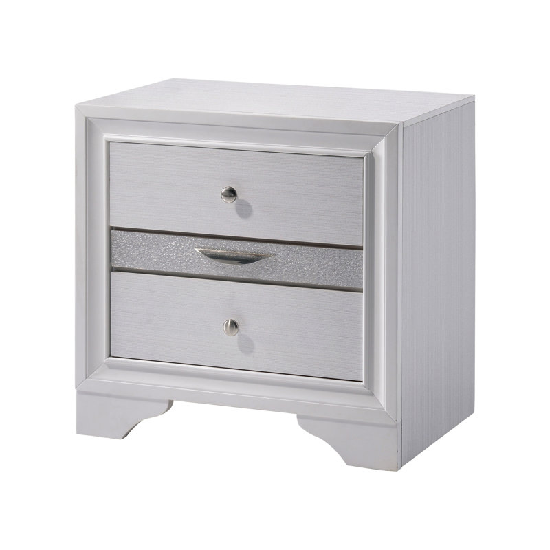 Sana 26''W Solid Wood 3-Drawer Nightstand, White