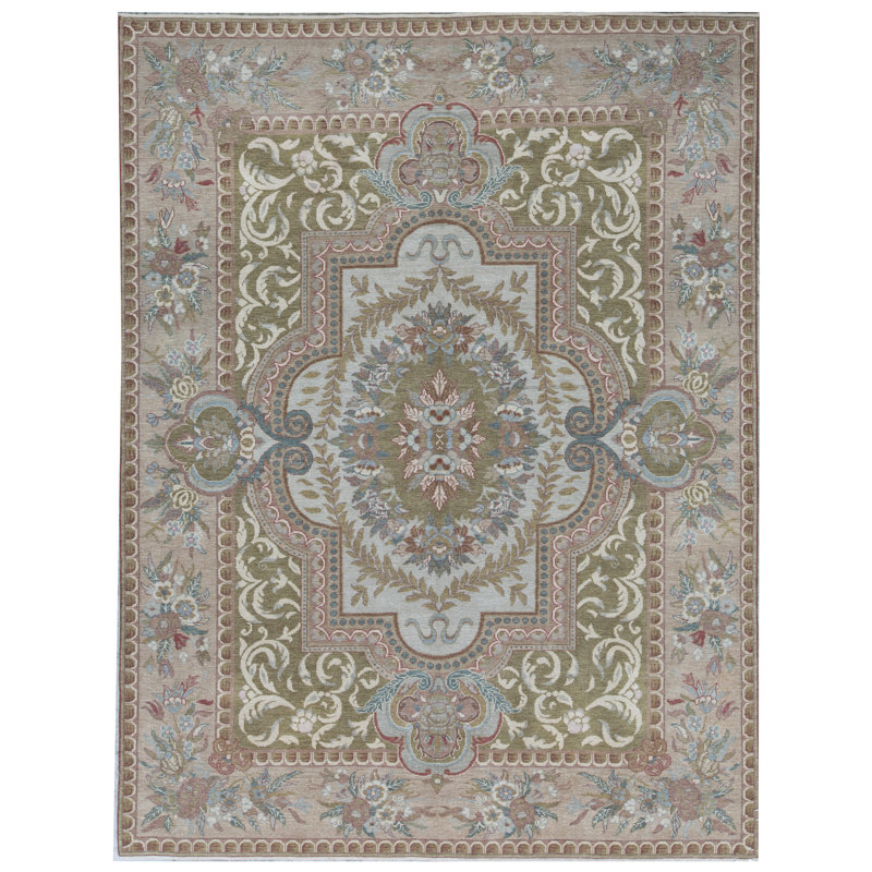 Wool Oriental Area Rug in Beige/Olive Green