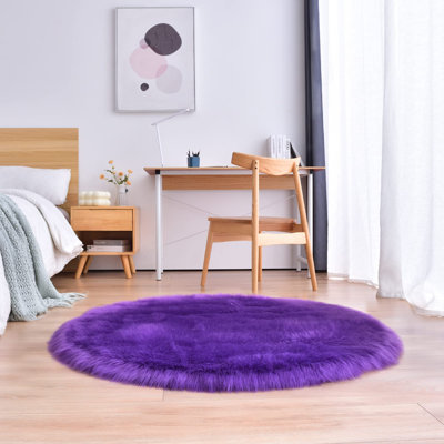 Leede Faux Sheepskin Indoor Rug