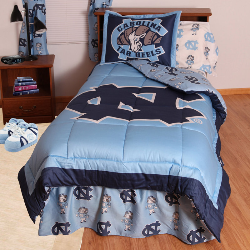 NCAA Sateen Comforter, Queen Comforter + 7 Additional Pieces, North Carolina
