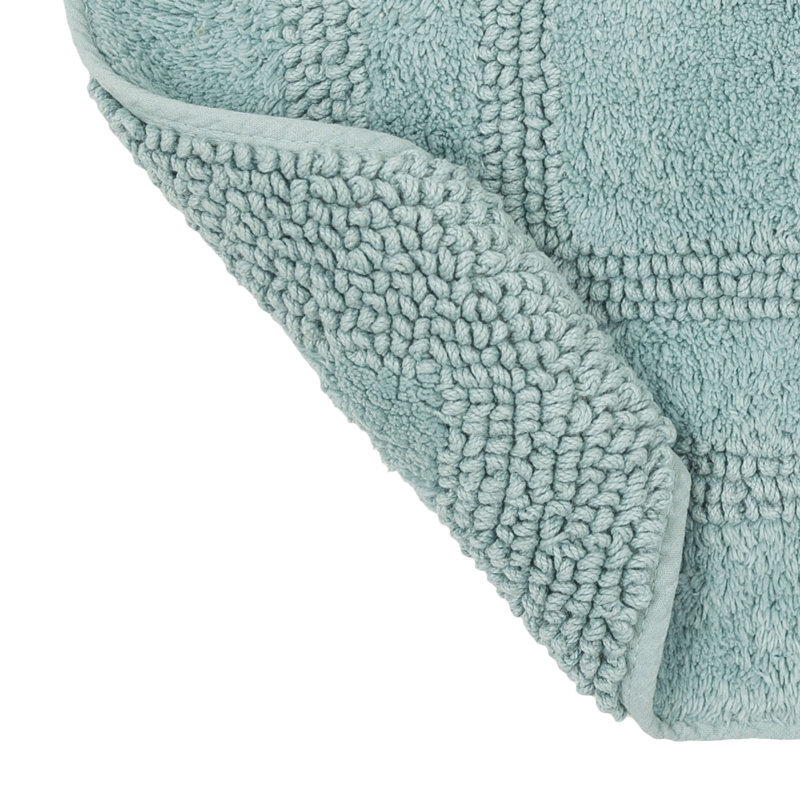 Kail Plush Stain/Fade Resistant Machine Washable Bath Mat, 17" W x 24" L, Glacier