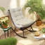 Chaise berçante moderne en rotin
