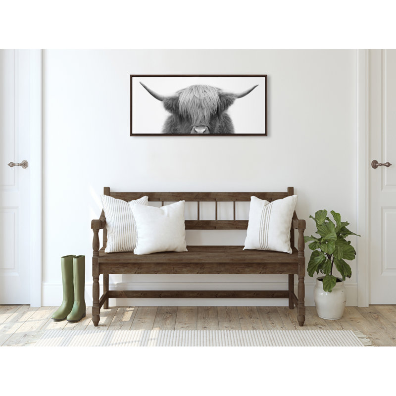 «Hey Dude Highland Cow BW» par The Creative Bunch Studio, reproduction d'art sur toile encadrée, H 18 po x l 40 po, Brun
