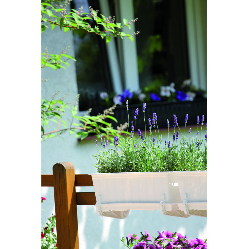 Person Weather Resistant Bracket Plant Stand, White