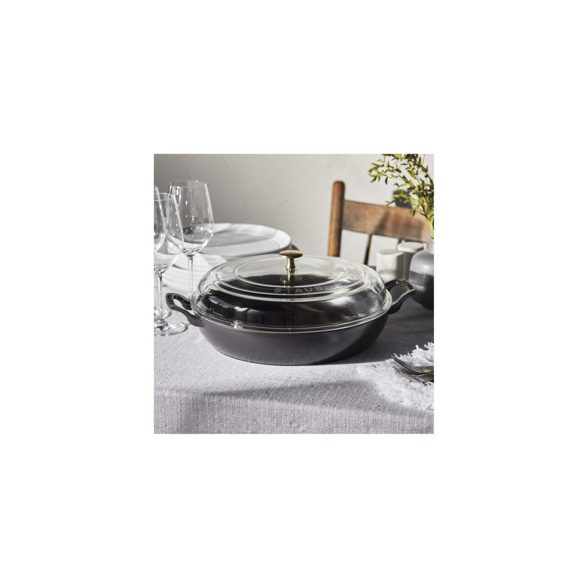 Braisers 3.5 L Cast Iron Round Heritage Braiser/Sauté Pan, Matte Black