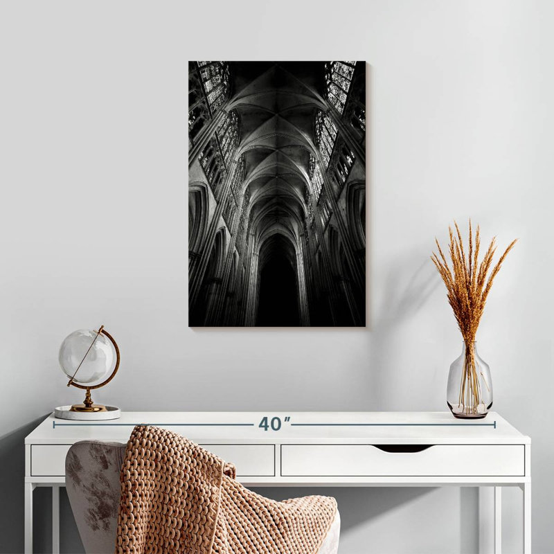 Lilie IV, 24" H x 16" W
