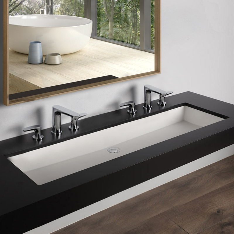 Flou Widespread Bathroom Faucet with Drain Assembly, Polished Chrome