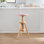 Tabouret de comptoir pivotant en bois franc massif de 18,9 po à 25,2 po Hiltrun, base naturelle avec plateau rose