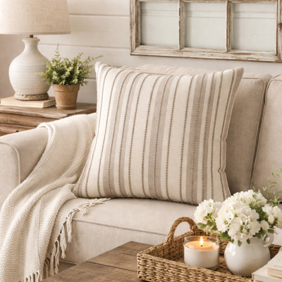 Housse de coussin décoratif à rayures verticales beige et crème 18 po x 18 po, paquet de 1