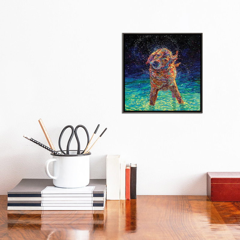 « Moonlight Swim » par Iris Scott - reproduction, H 12 po x l 12 po x P 1,5 po, Encadrement en bois foncé rustique