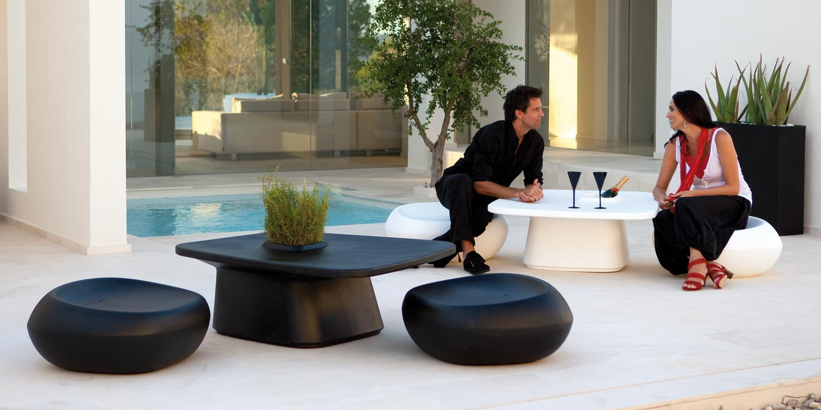 Noma Patio Pouffe, Black