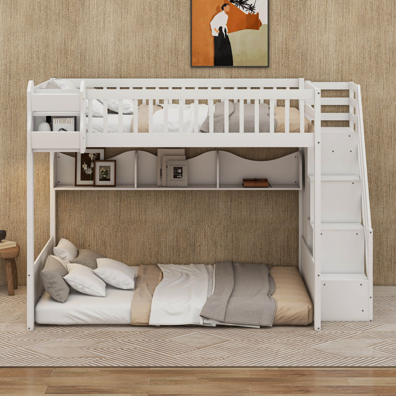 Grand lit mezzanine en bois avec escalier et garde-robe, tablettes de rangement et espace sous le lit, Blanc
