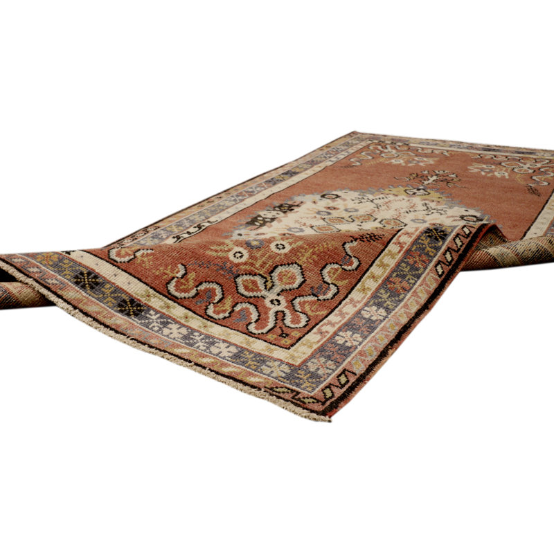 Ivory Coral Vintage Hand-Knotted Wool Area Rug 3' x 5'9"