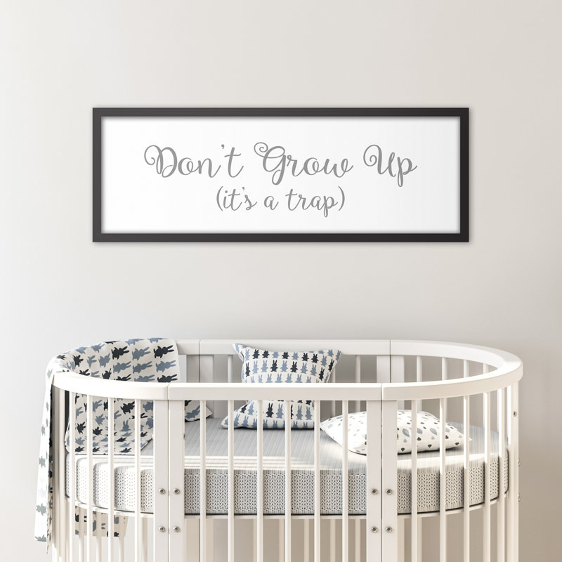 Décoration murale Bruning Don't Grow Up Kids, H 12 po x l 36 po x P 1,25 po, Gris, Toile tendue