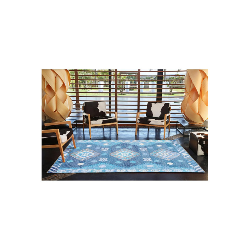 Tapis bleu délavé à motif décoratif traditionnel, Sous-tapis rectangulaire de 3 pi 3 po x 4 pi 11 po