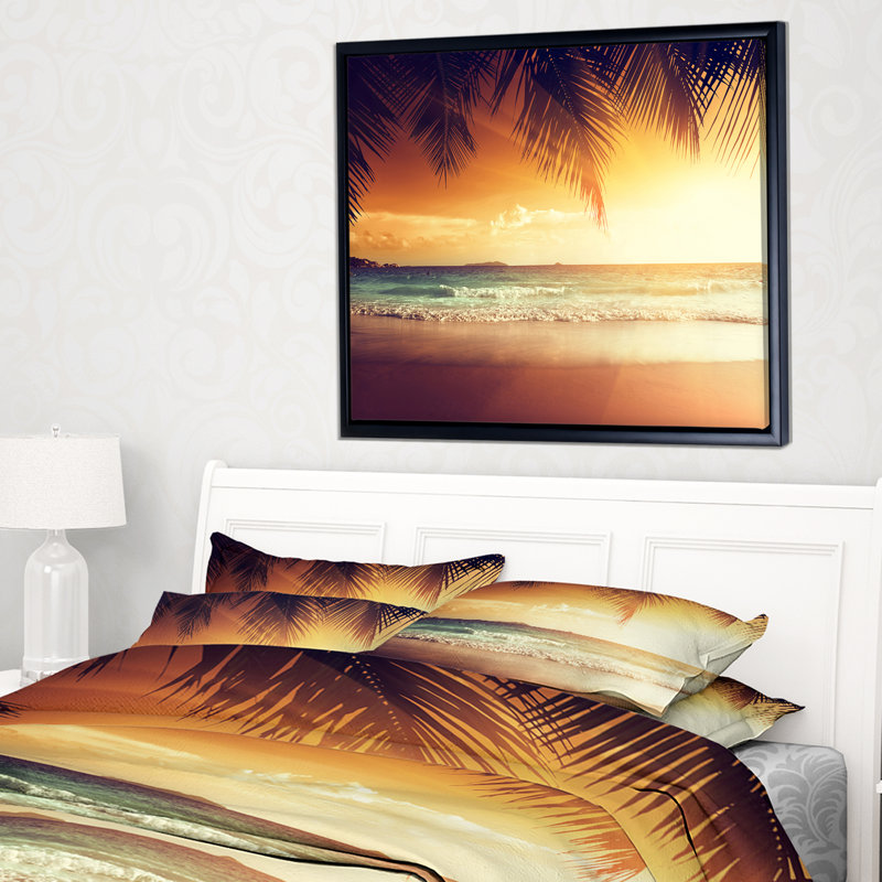 «Palm Leaves on Caribbean Seashore», impression, H 12 po x l 20 po x P 1 po, Toile avec cadre flottant