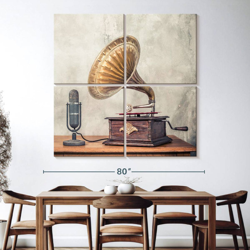 Abarca micro et Gramophone, H 74 po x l 74 po