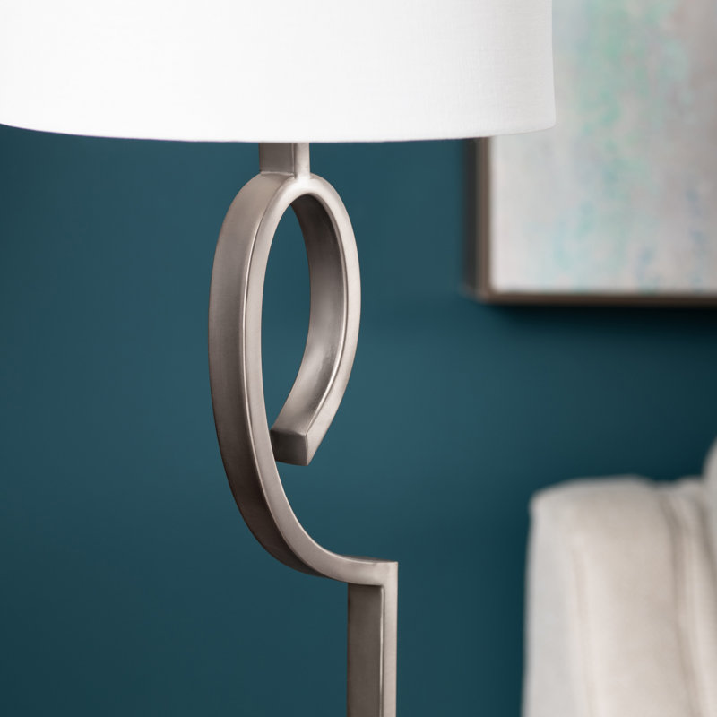 Lampe de table en métal