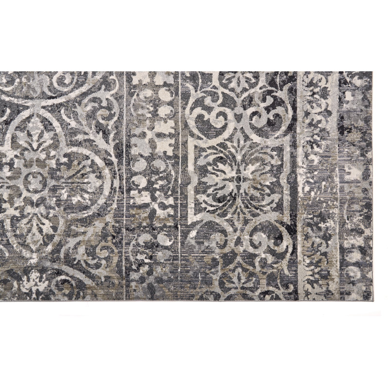 Performance Floral Indoor Rug, Rectangle 4'3" x 6'3"