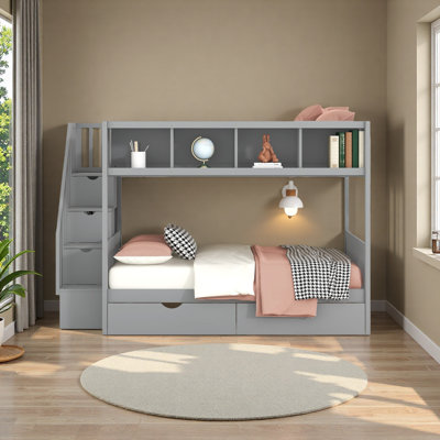 Lit superposé simple au-dessus de double avec tablettes, escalier de rangement et 2 tiroirs