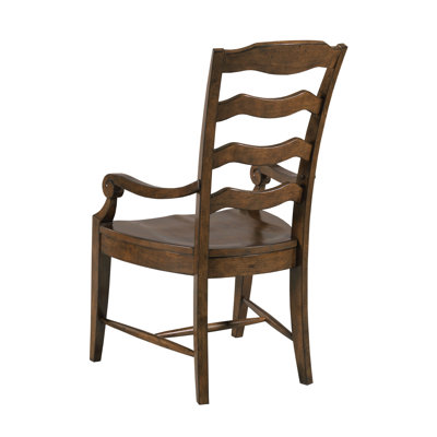Chaise avec accoudoirs en bois massif Skylinn