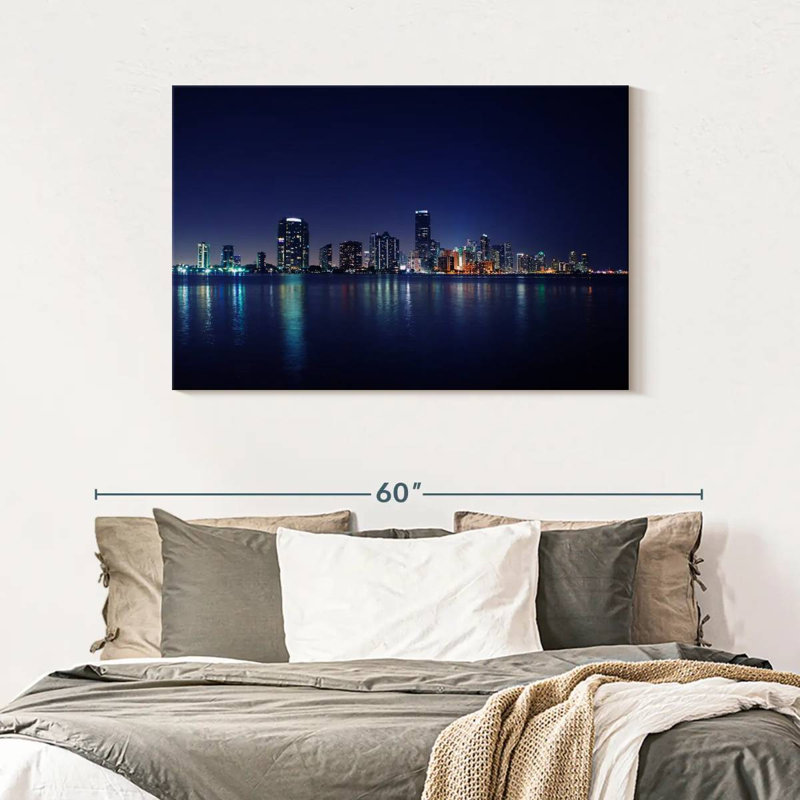 Sireci Miami Skyline Night