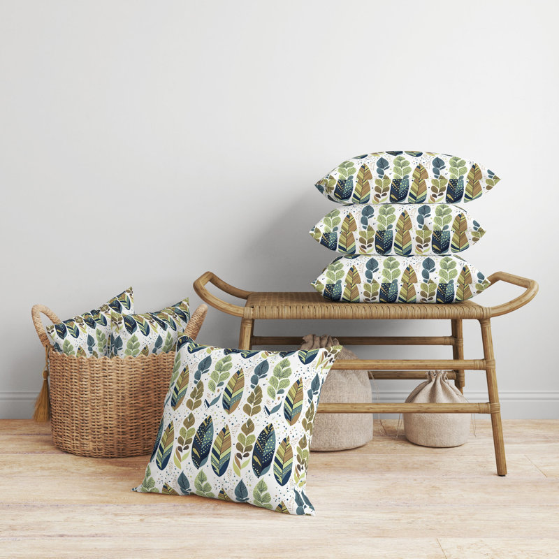 Coussin Tribal Leafy Treasures, Motif floral bleu / vert, H 16 po x l 16 po