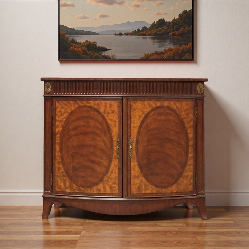 High-End Practical Sideboard