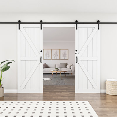 Porte de grange apprêtée en bois manufacturé en forme de K de H 84 po x l 60 po avec quincaillerie d'installation - serrure de porte incluse