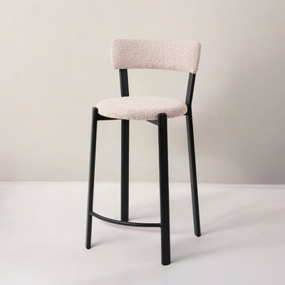 Obu Very Dromedary Bar Stool - (L)