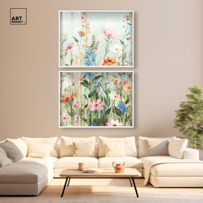 Soft Meadow - Ira Comleva Okehampton, grande reproduction sous verre en deux parties par Art Remedy, cadre blanc, 48 x 36