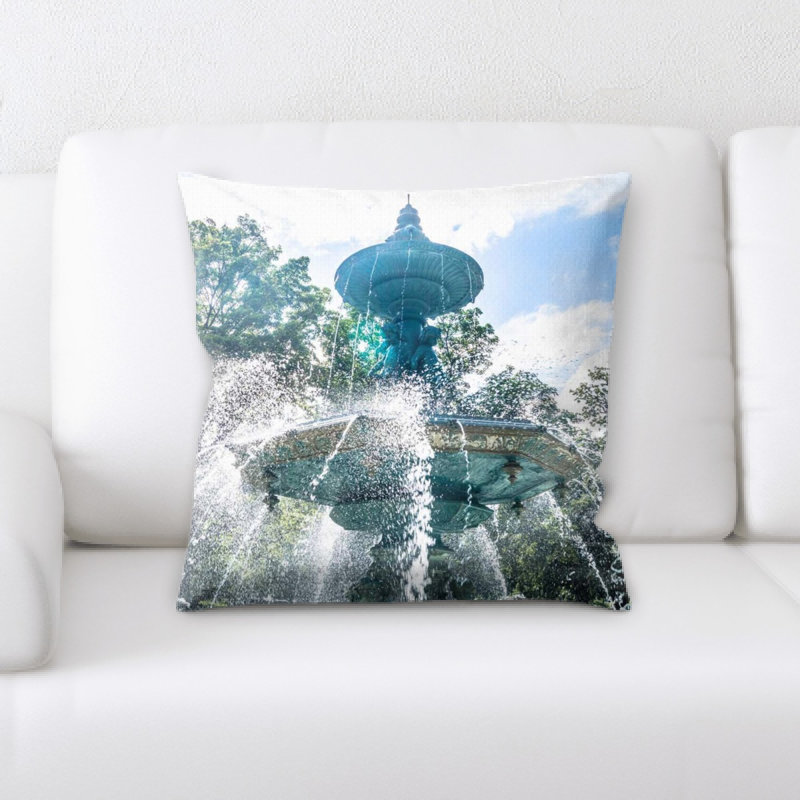Coussin statue