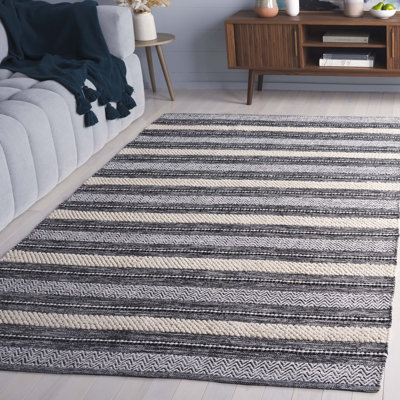 Tapis noir / ivoire Callazo 976