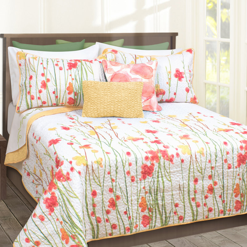 Adalia Farmhouse / Country Floral Quilt, Twin Quilt + 1 Sham