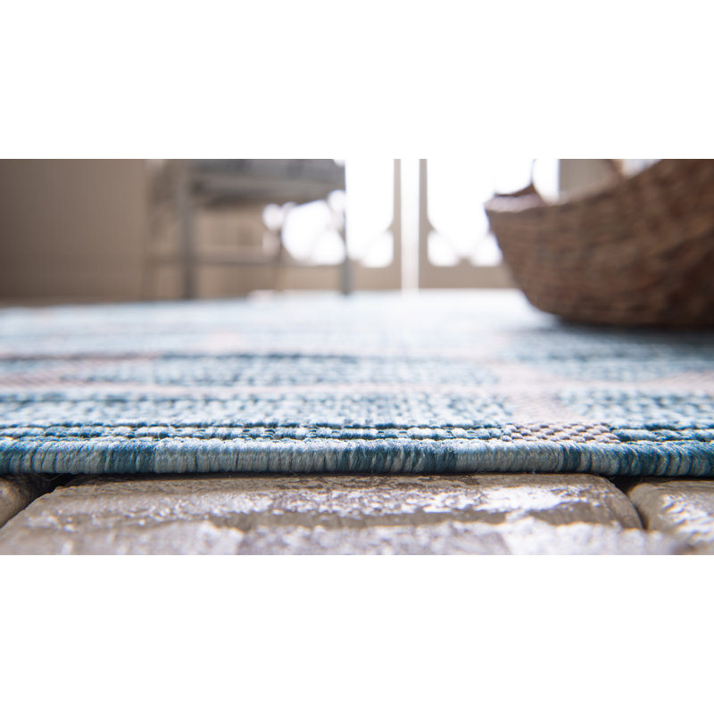 Murrell Animal Print Indoor / Outdoor Rug, Rectangle 4'1" x 6'1"