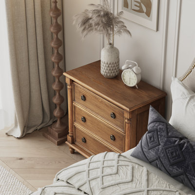 Commode de style champêtre à 3 tiroirs avec colonnes tournées