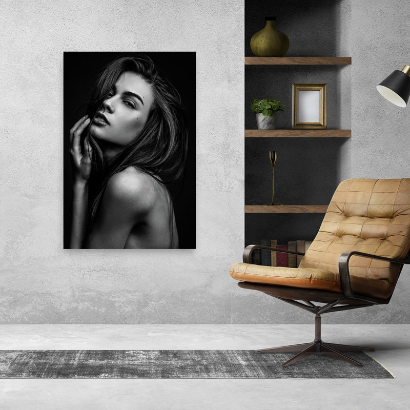 «Sensual Woman Portrait Classic Elegant Abstract Portrait», reproduction d'art mural, H 48 po x l 32 po