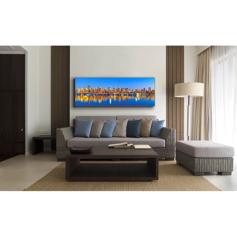 «Downtown Vancouver at Sunset», reproduction sur toile, Toile tendue, H 48 po x l 16 po x P 3 po