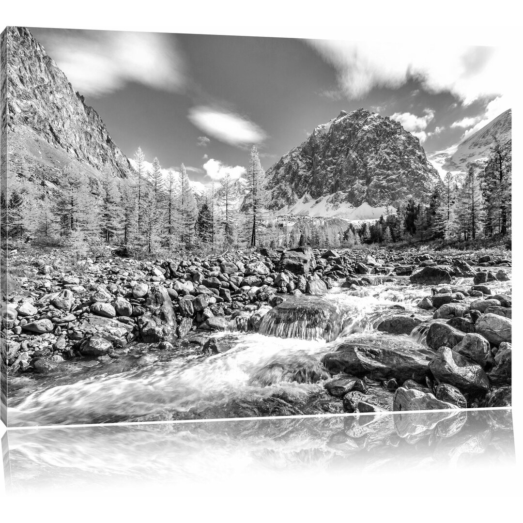 Leinwandbild „Kleiner Fluss im Gebirge“, Fotodruck