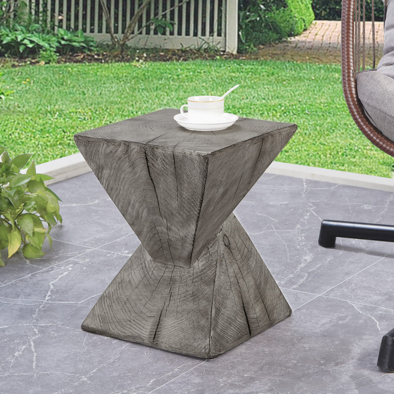 Table de bout abstraite Aiyahna de 17 po de hauteur