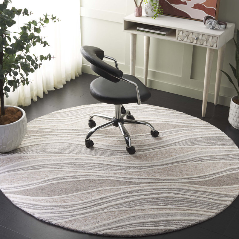 Janhavi Hand Tufted Wool/Cotton Abstract Rug in Natural/Ivory/, Round 6'