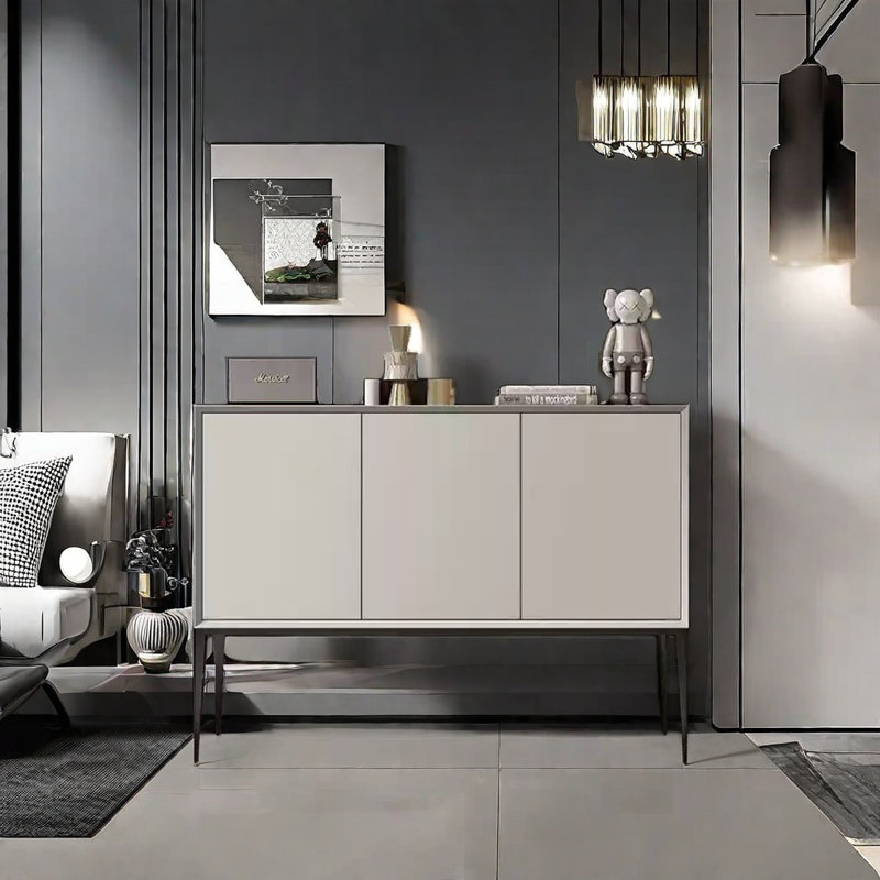 Qaiden, Gris beige