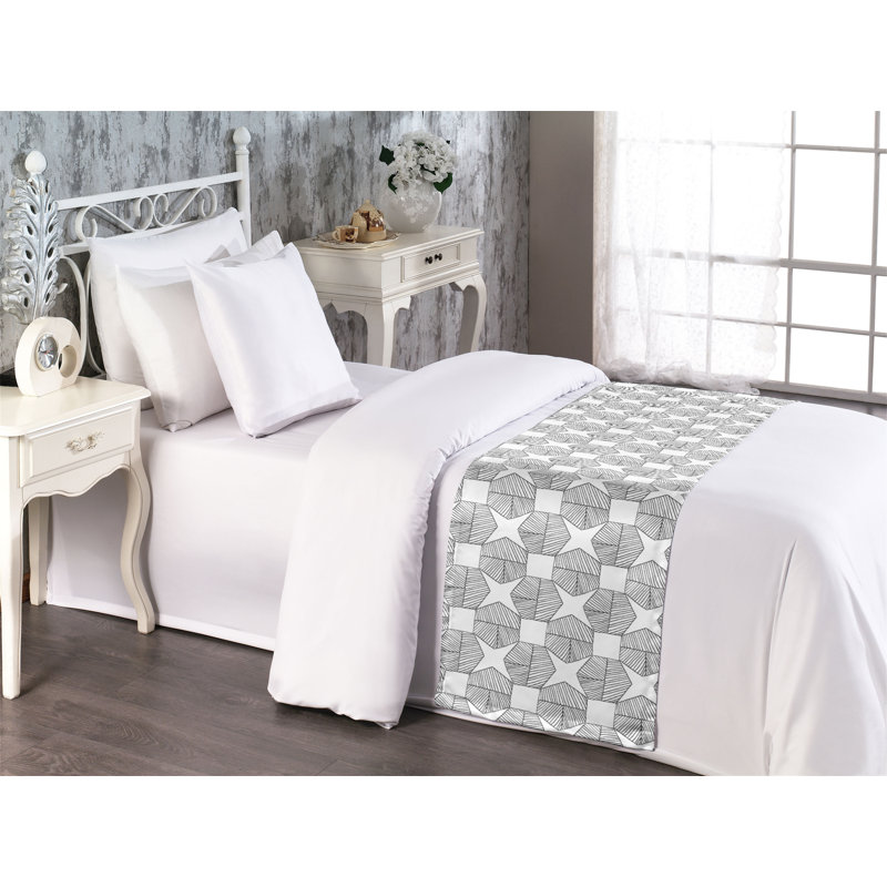 Twin White Geometric Polyester Satin Bed Runner Set
