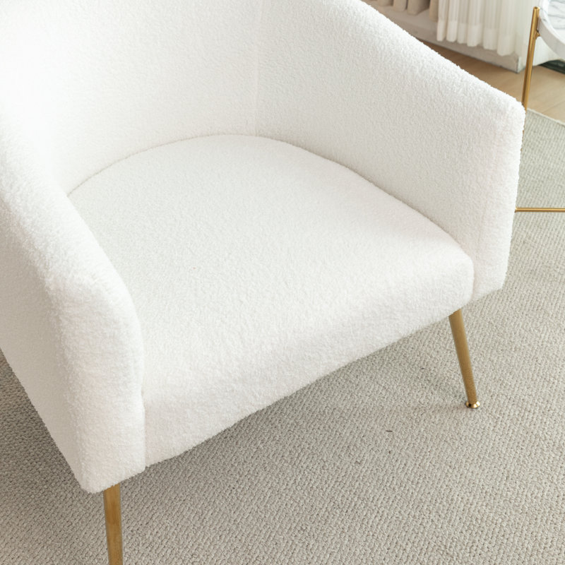 Fauteuil demi-tonneau Jameila, Fausse fourrure blanche, 1, Doré