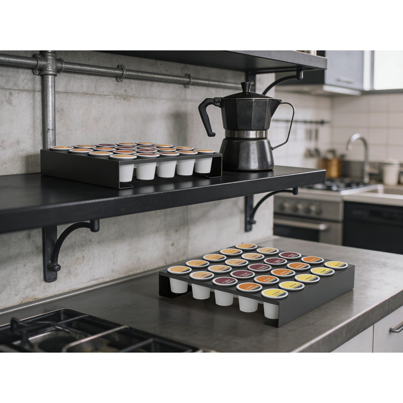 Le tiroir K-Cup avec support mural peut contenir 25 dosettes de café pour le comptoir, le tiroir ou l'armoire - Support en métal peu encombrant pour la cuisine, le bureau ou la station de café