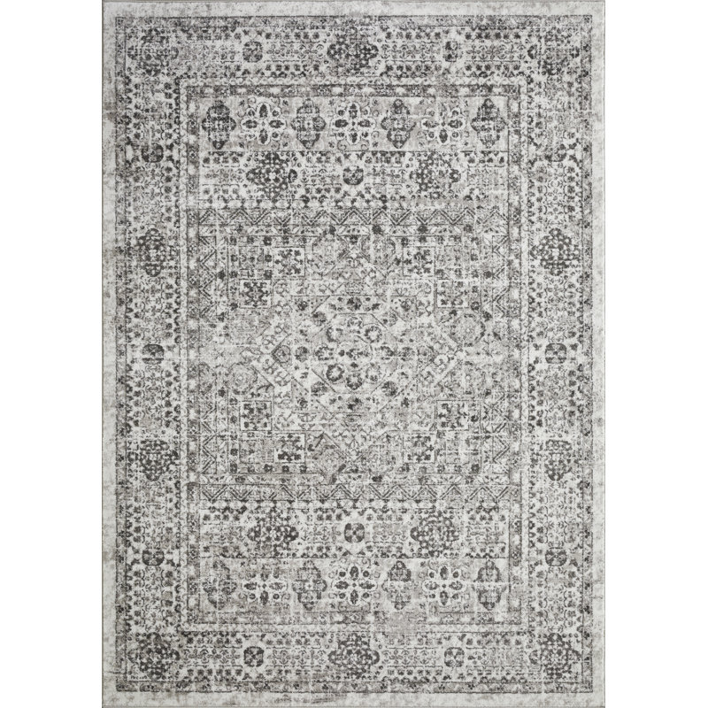 Raghdah Oriental Indoor Rug, Rectangle 6'7" x 9'2"